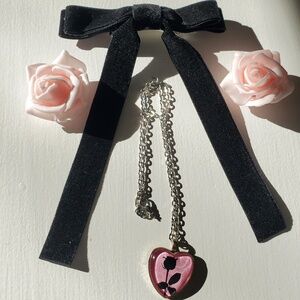Black rose heart shaped pink necklace, good condition